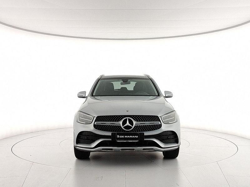 Usata Mercedes GLC300 Premium 258 CV (189 kW) 2021 Argento high\ SUV