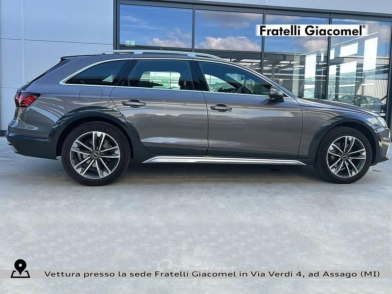 Usata Audi A4 Allroad Business 204 CV (150 kW) 2021 Z8 grigio terra metallizzato Station wagon
