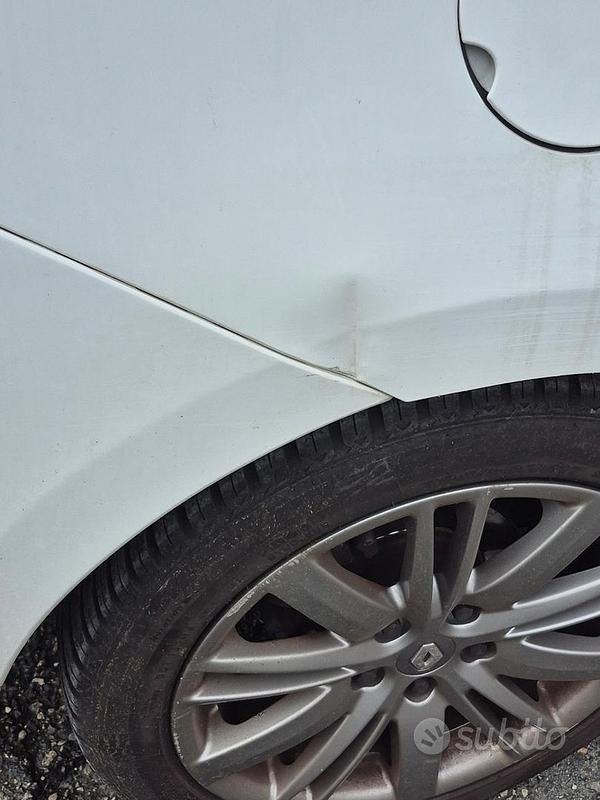 Usata Renault Mégane GrandTour GT-Line 130 CV (95 kW) 2011 Bianco Station wagon