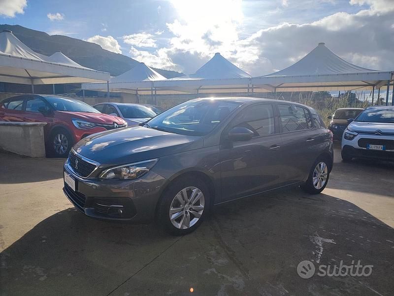 Usata Peugeot 308 Active 131 CV (96 kW) 2021 Grigio Berlina