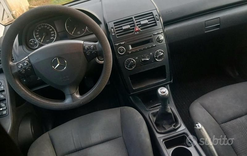 Usata Mercedes A160 Executive 82 CV (60 kW) 2011 Utilitaria