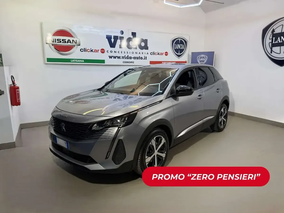 Usata Peugeot 3008 Allure 131 CV (96 kW) 2023 SUV