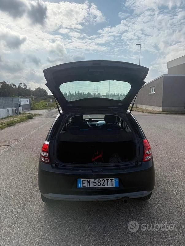 Gebraucht Citroën C3 60 PS (44 kW) 2012 Limousine