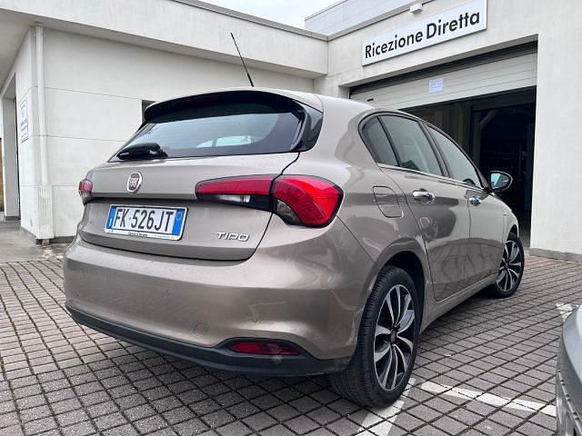 Usata Fiat Tipo Pop 120 CV (88 kW) 2017 Grigio