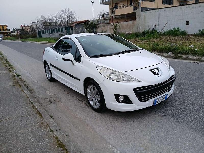 Usata Peugeot 207 CC 120 CV (88 kW) 2010 Other Cabrio