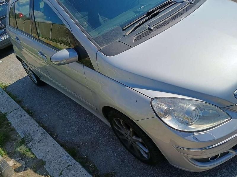 Usata Mercedes B200 193 CV (141 kW) 2006 Monovolume