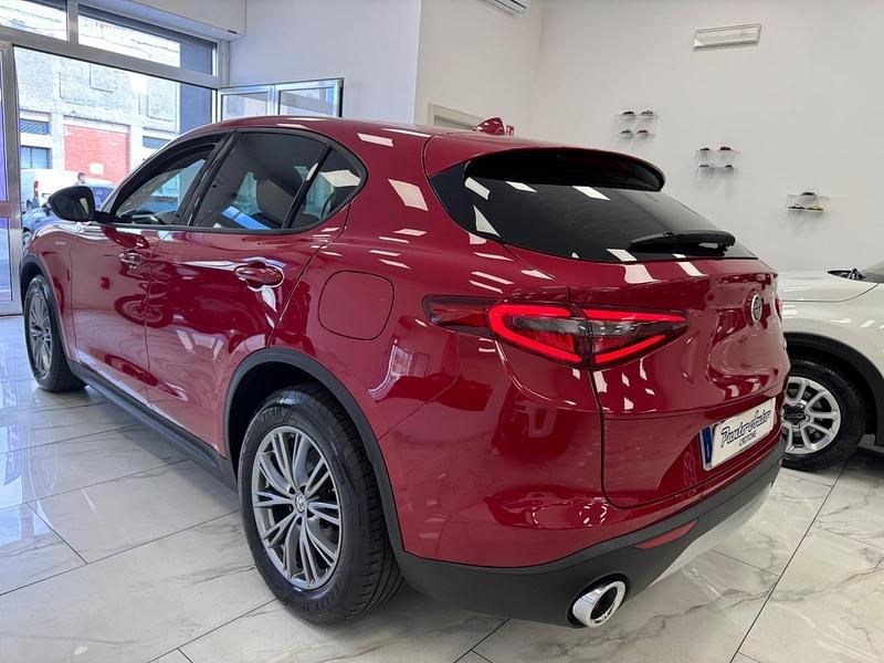 Usata Alfa Romeo Stelvio Super 160 CV (117 kW) 2020 Rosso SUV