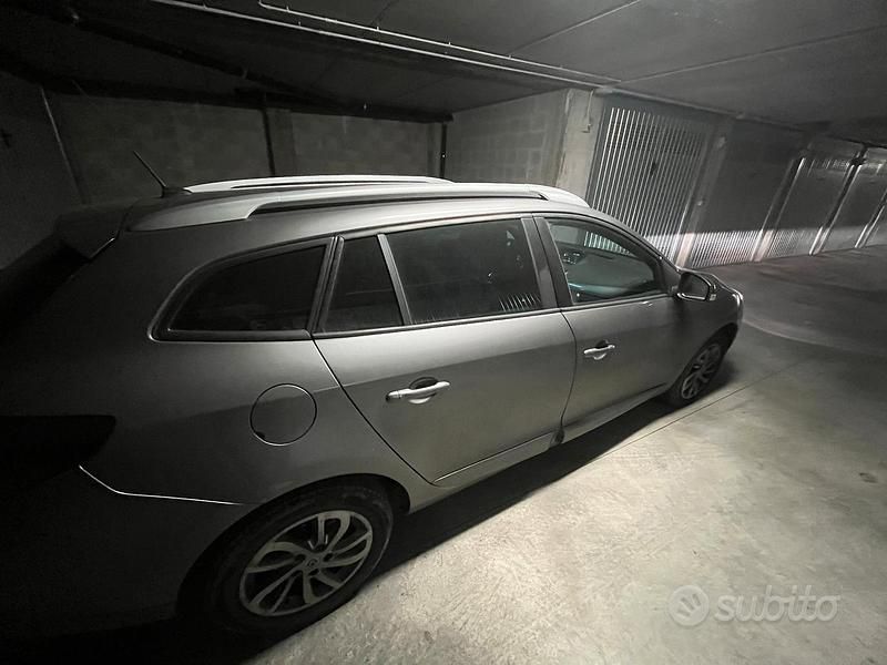 Usata Renault Mégane GrandTour 95 CV (69 kW) 2014 Grigio Station wagon