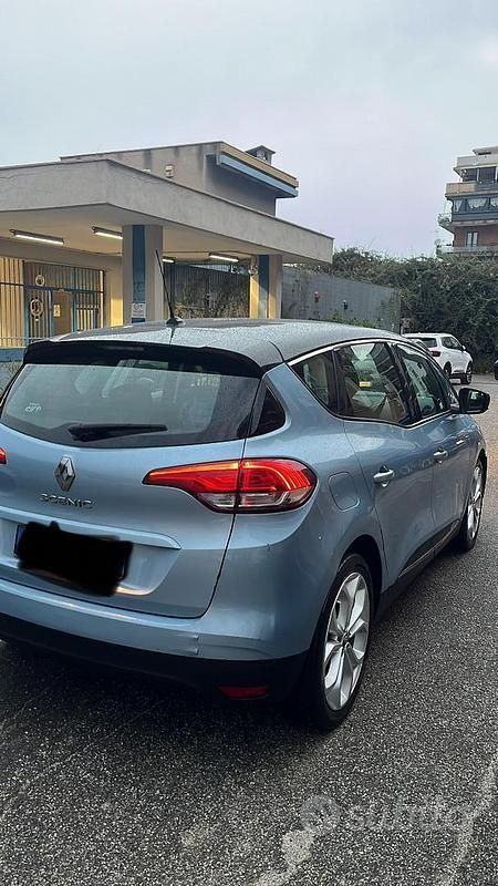 Usata Renault Scénic IV 120 CV (88 kW) 2020 Blu Monovolume