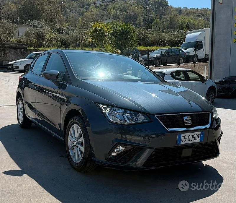 Usata Seat Ibiza Business 95 CV (69 kW) 2020 Grigio Utilitaria