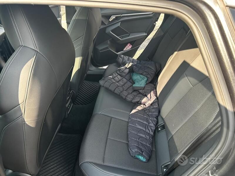 Usata Audi A3 S-Line 150 CV (110 kW) 2022 Grigio Berlina