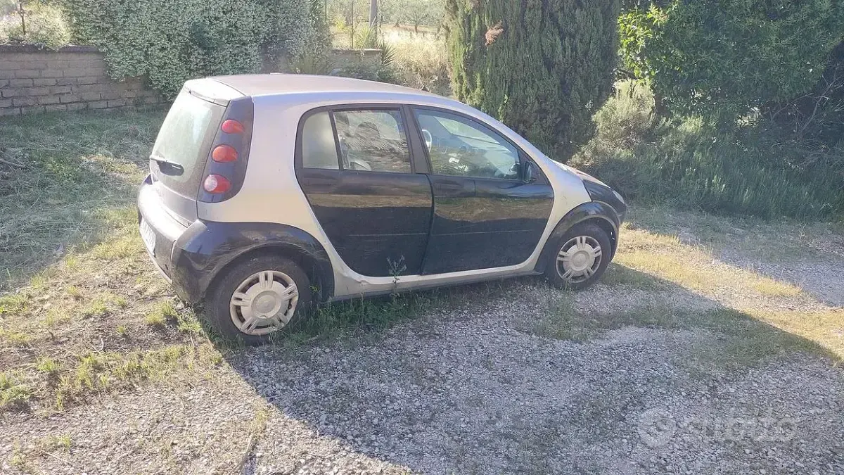 Usata Smart ForFour 95 CV (69 kW) 2004 Grigio Utilitaria