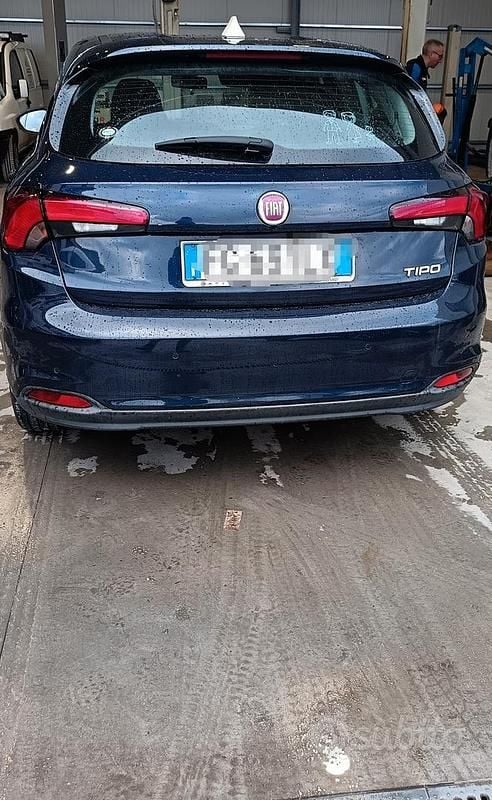 Usata Fiat Tipo 2017 Blu Berlina
