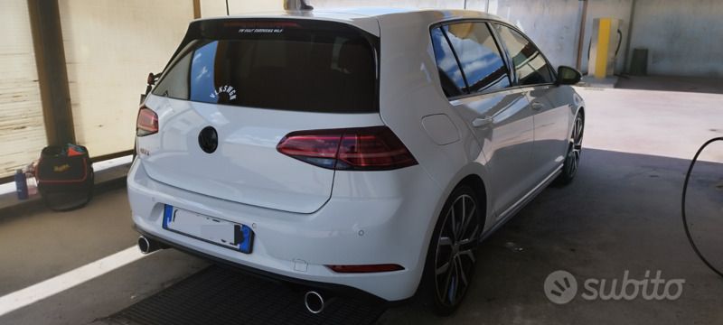 Usata VW Golf VII GTI 245 CV (180 kW) 2019 Bianco Berlina