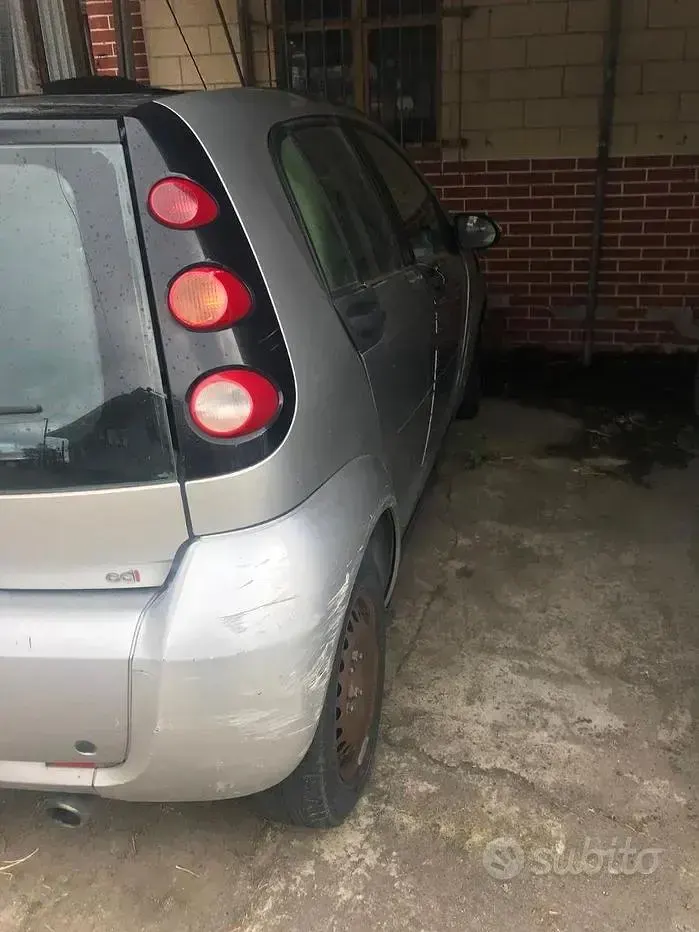 Usata Smart ForFour 95 CV (69 kW) 2006 Grigio Utilitaria