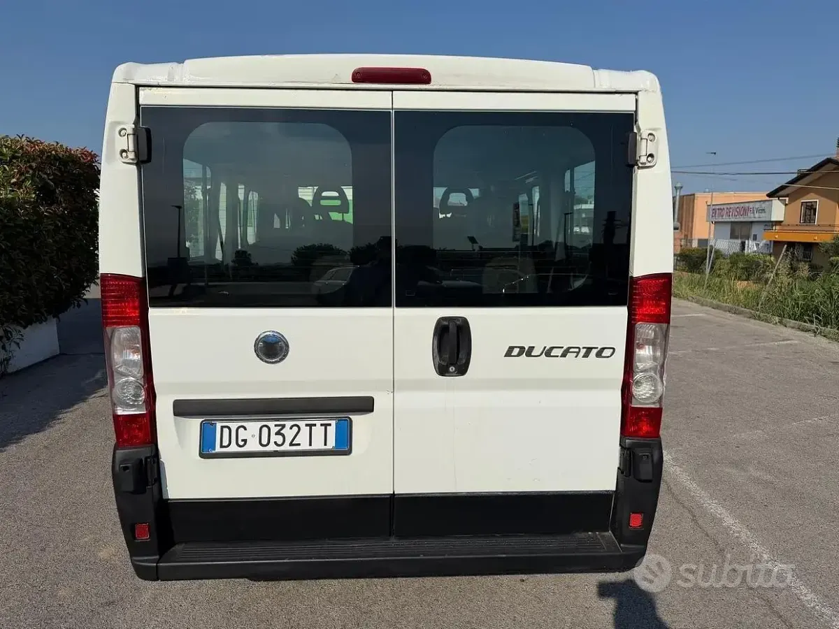 Usata Fiat Ducato 101 CV (74 kW) 2007 Bianco Furgone