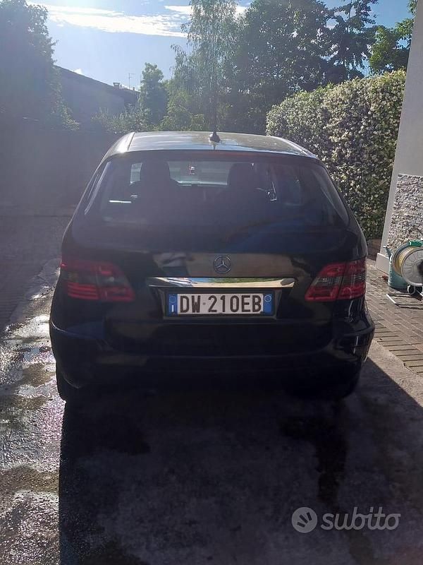 Usata Mercedes B180 2006 Nero Monovolume