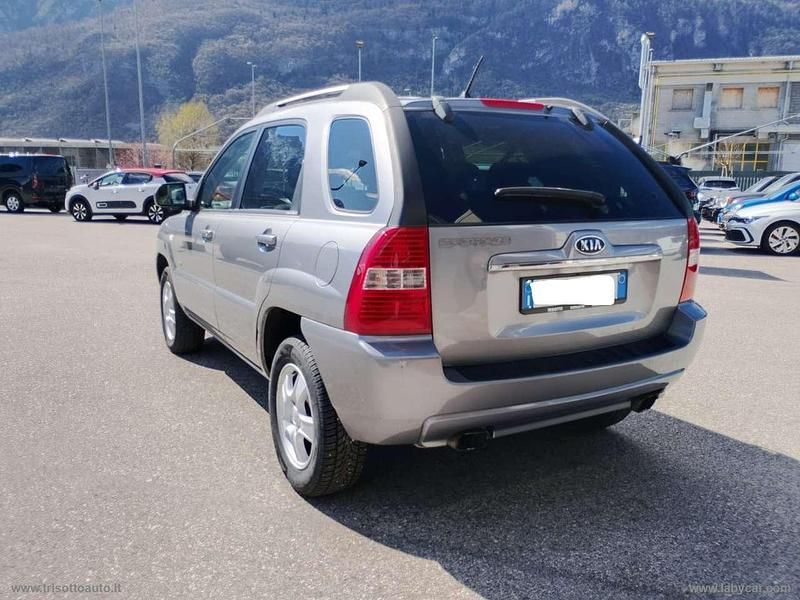 Usata Kia Sportage Active 140 CV (102 kW) 2008 Grigio SUV