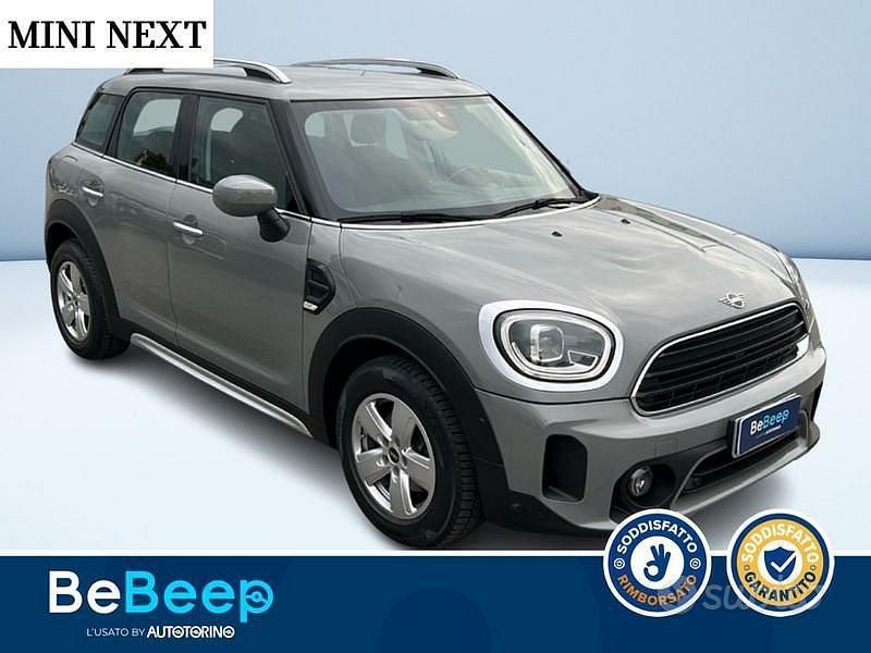 Usata Mini One Countryman Essential 102 CV (75 kW) 2022 Grigio metallizzato SUV