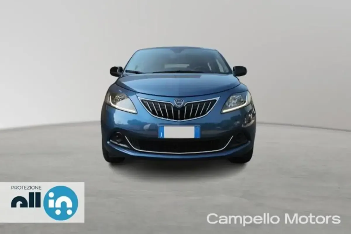 Usata Lancia Ypsilon S 69 CV (50 kW) 2024 Blu Utilitaria