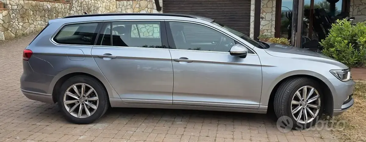 Usata VW Passat Business 150 CV (110 kW) 2017 Grigio Station wagon