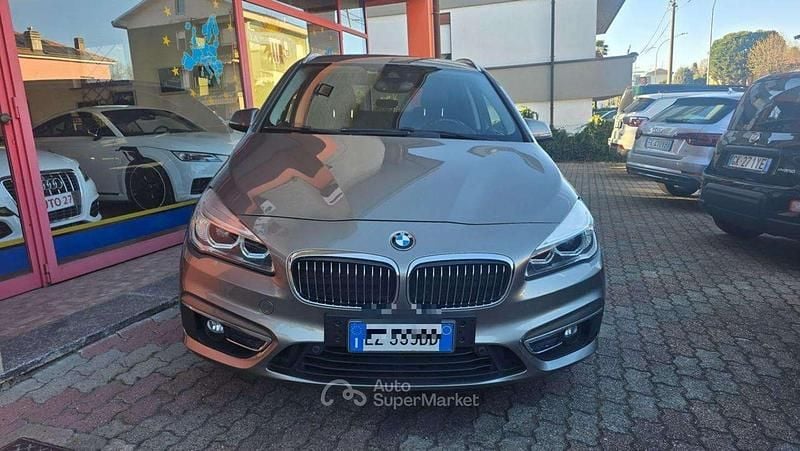 Usata BMW 220 Active Tourer Luxury Line 190 CV (139 kW) 2015 Antracite Monovolume