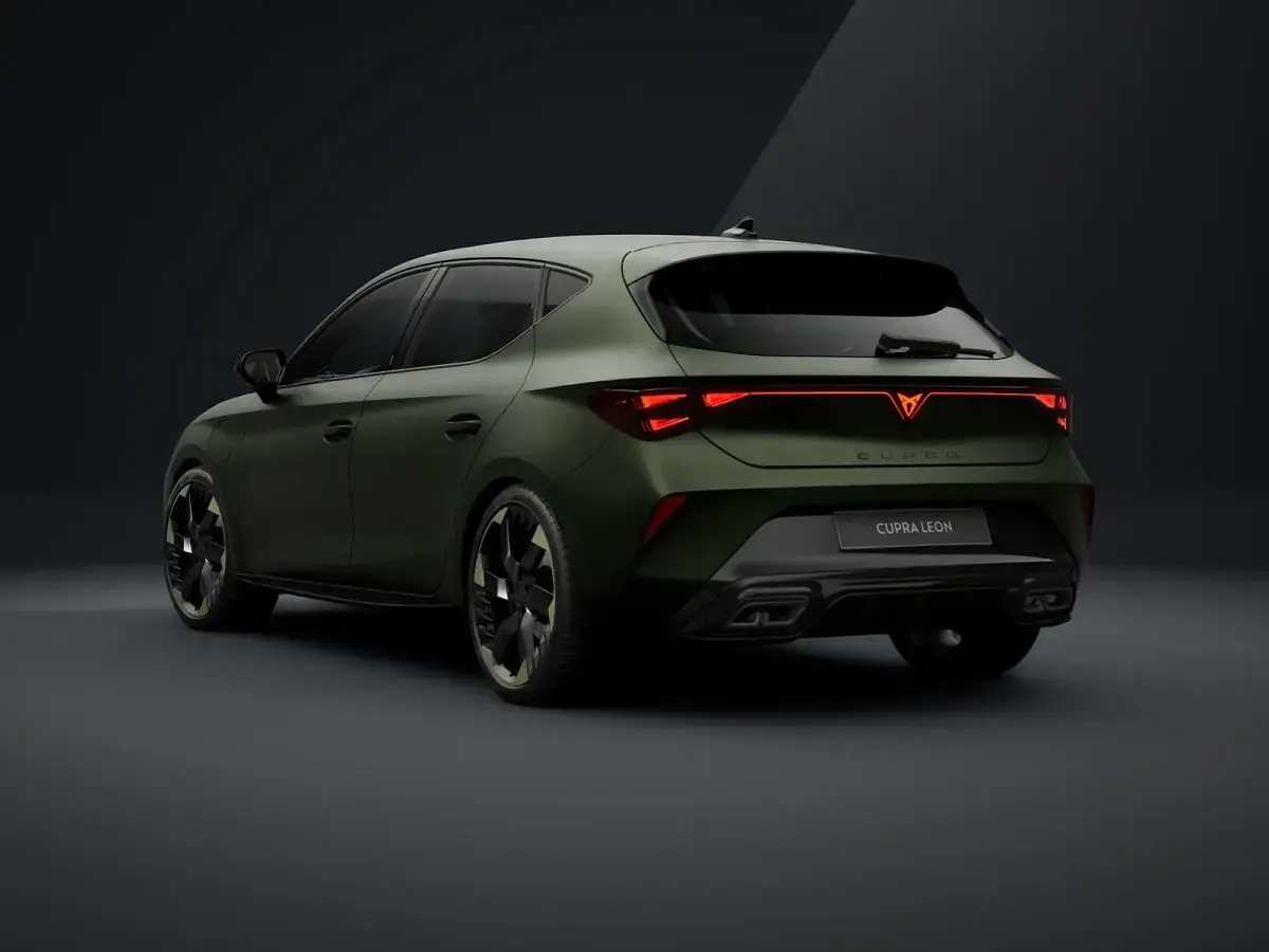Nuova Cupra Leon 204 CV (150 kW) 2026