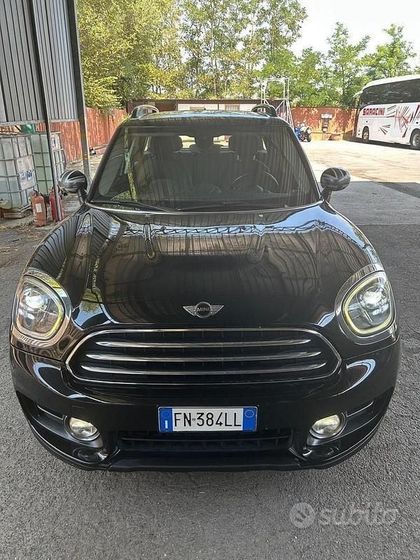 Usata Mini Countryman 111 CV (81 kW) 2018 Nero SUV