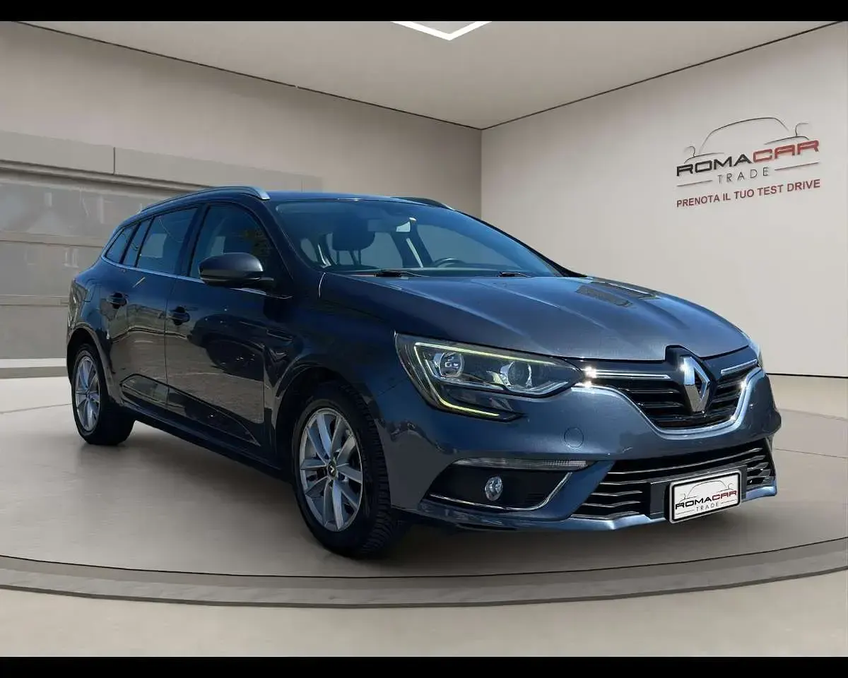 Usata Renault Mégane IV Business 110 CV (80 kW) 2018 Grigio Berlina