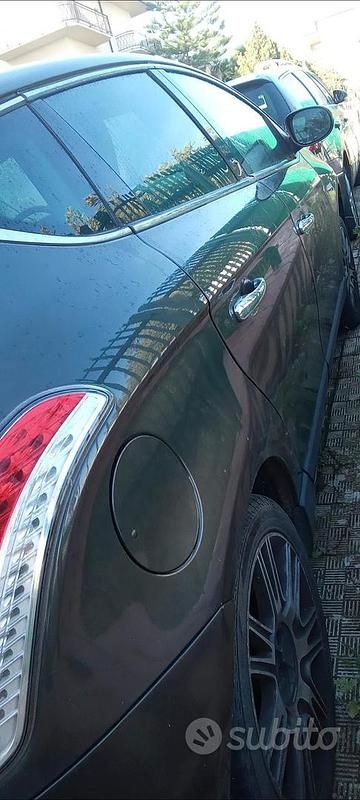 Usata Lancia Delta 2011 Grigio Utilitaria