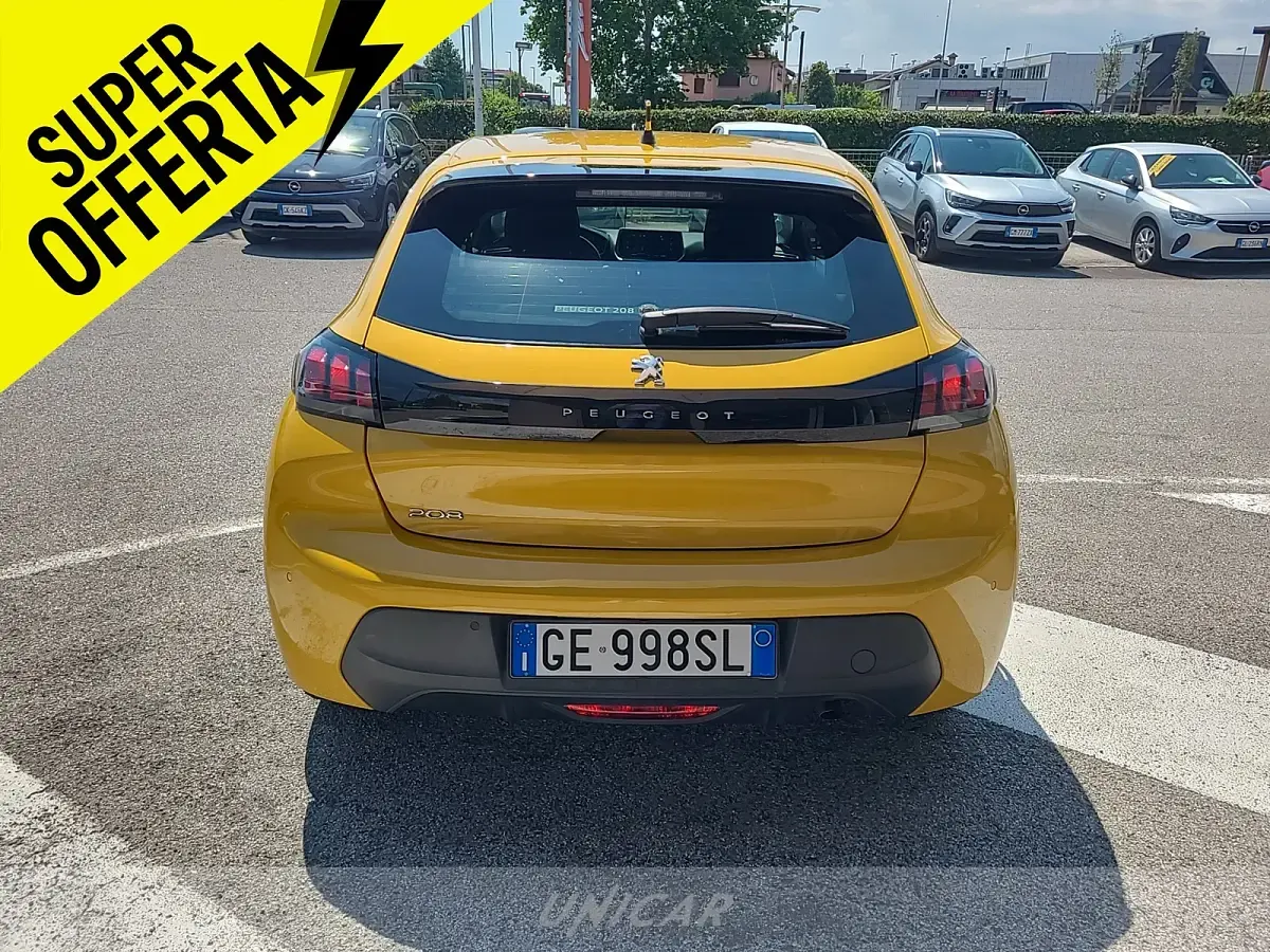 Usata Peugeot 208 Active 75 CV (55 kW) 2021 Giallo Utilitaria