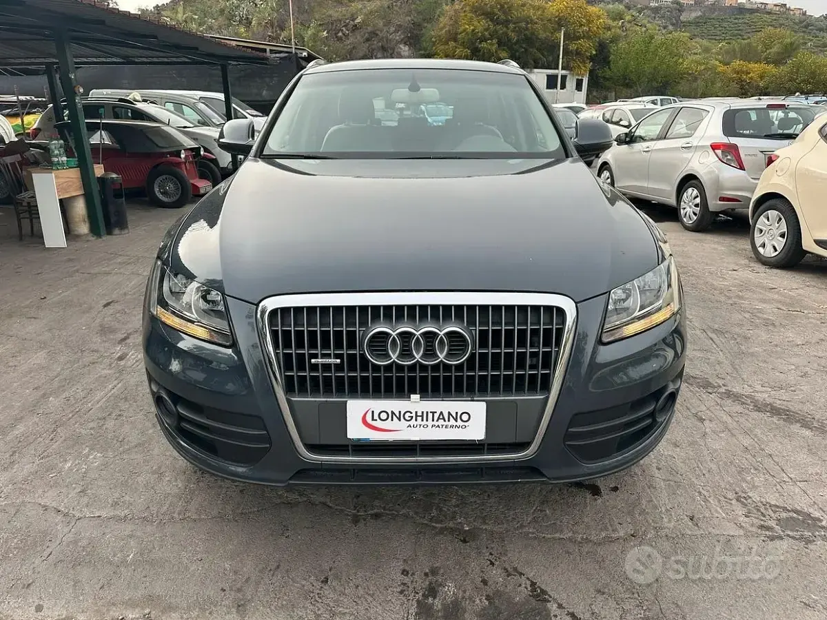 Usata Audi Q5 170 CV (125 kW) 2009 Grigio SUV