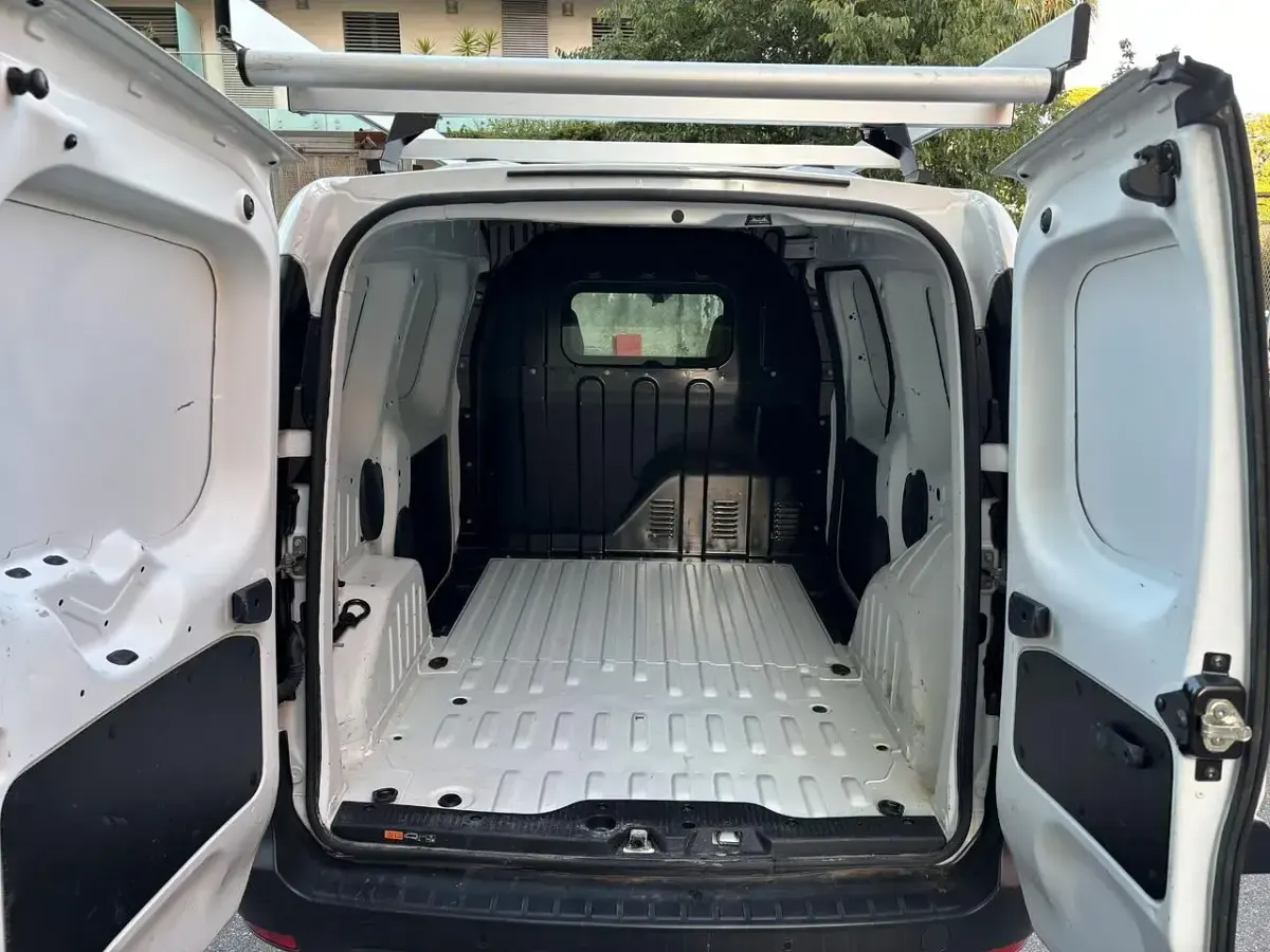 Usata Renault Express 95 CV (69 kW) 2023 Bianco Monovolume