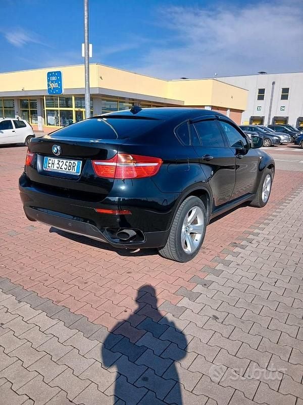 Usata BMW X6 245 CV (180 kW) 2011 Nero SUV