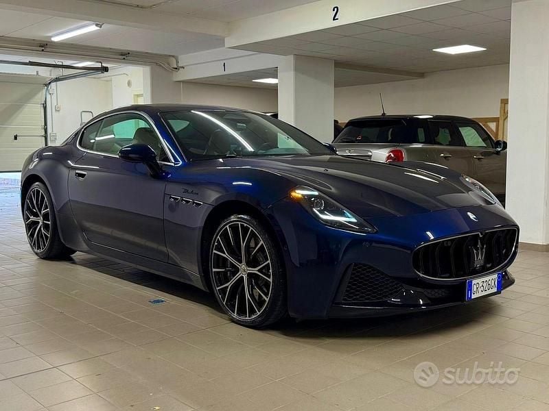 Usata Maserati Granturismo 490 CV (360 kW) 2023 Coupé
