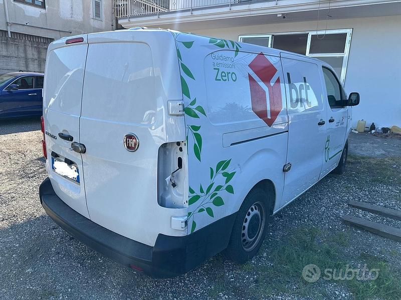 Usata Fiat e-Scudo Business 56 kW (77 CV) 2022 Bianco Monovolume
