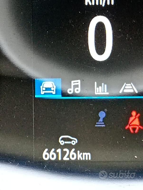 Usata Renault Captur Equilibre 101 CV (74 kW) 2023 SUV