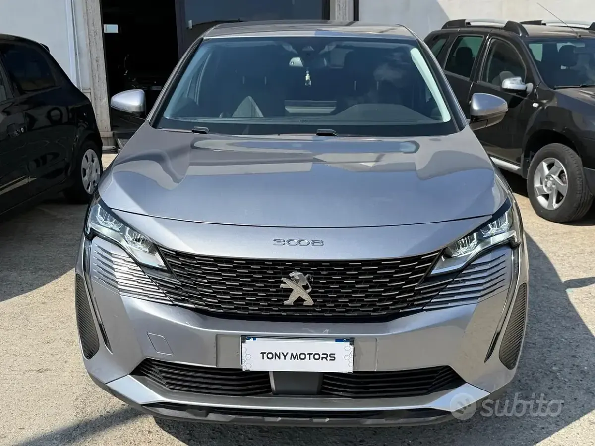 Usata Peugeot 3008 Allure 131 CV (96 kW) 2021 Grigio SUV