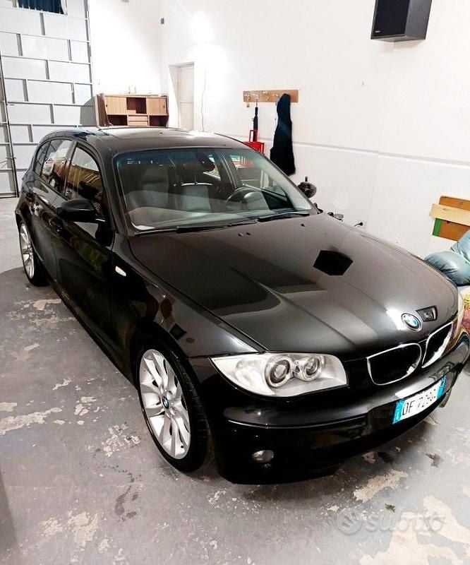 Usata BMW 120 M Sport 163 CV (119 kW) 2006 Nero Utilitaria