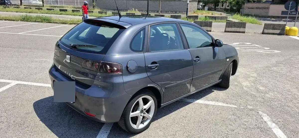 Usata Seat Ibiza 75 CV (55 kW) 2006 Utilitaria