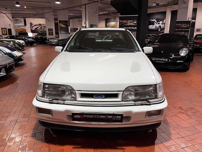 Usata Ford Sierra 220 CV (161 kW) 1992 Bianco Berlina