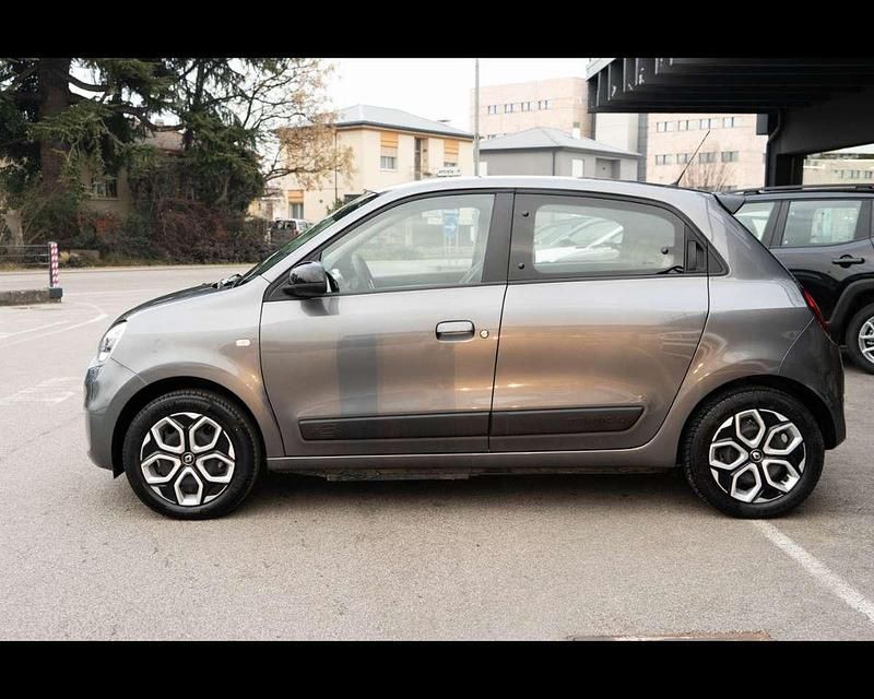 Usata Renault Twingo Equilibre 30 kW (42 CV) 2022 Grigio Utilitaria