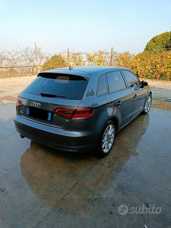 Usata Audi A3 Ambiente 110 CV (80 kW) 2015 Grigio Berlina