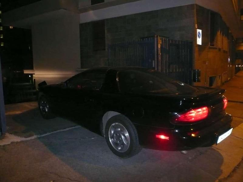 Usata Pontiac Trans Am 261 CV (191 kW) 1995 Nero Coupé