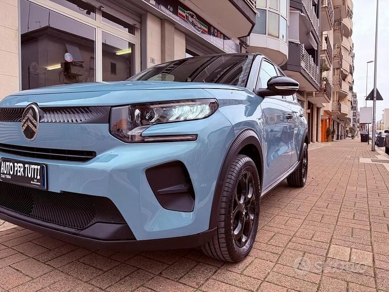 Usata Citroën C3 PureTech 101 CV (74 kW) 2024 Blu Berlina