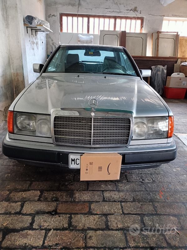 Usata Mercedes 200 1993 Grigio Coupé