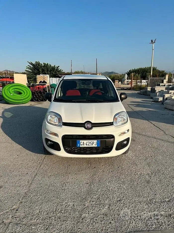Usata Fiat Panda Pop 85 CV (62 kW) 2020 Bianco Utilitaria