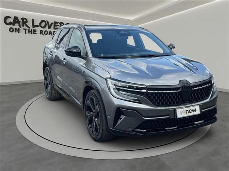 Usata Renault Austral Techno Esprit Alpine 200 CV (147 kW) 2023 Grigio scuro SUV
