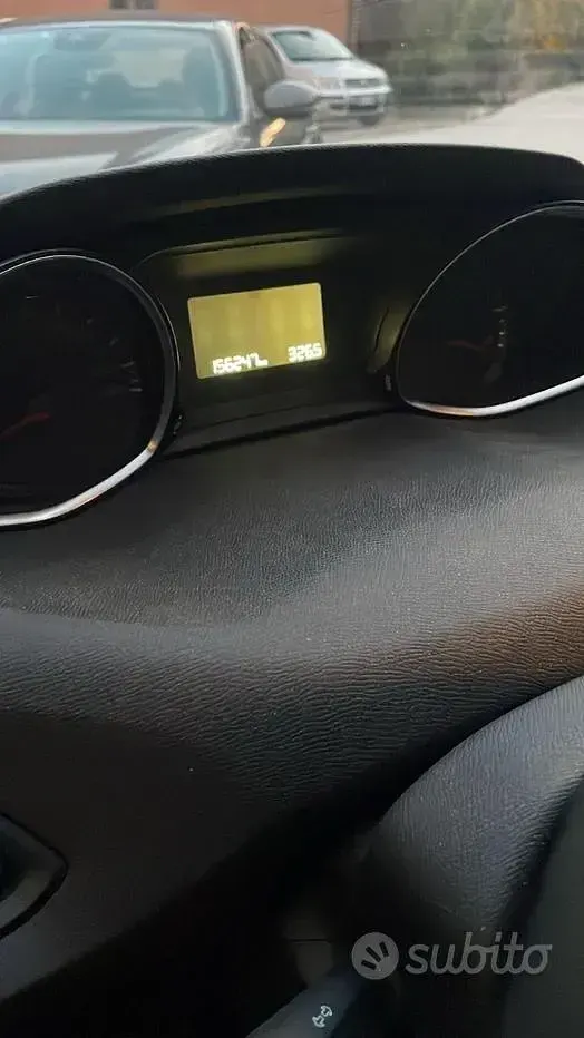 Usata Peugeot 308 92 CV (67 kW) 2014 Blu Berlina