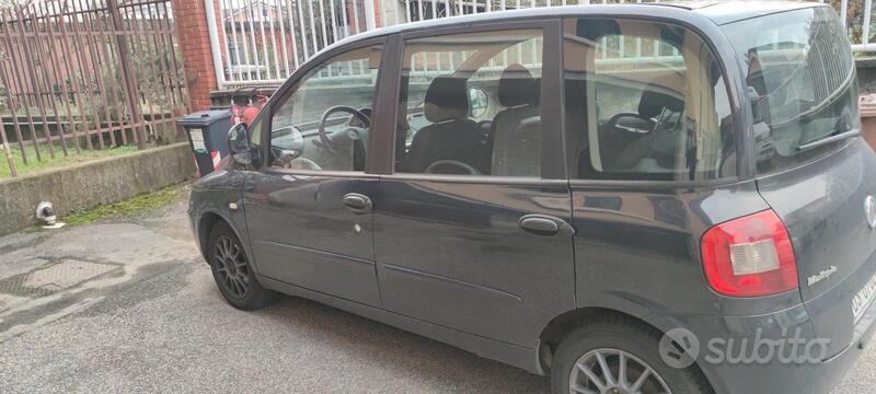 Usato 2008 Fiat Multipla 1.9 Diesel 120 CV (2.500 €)